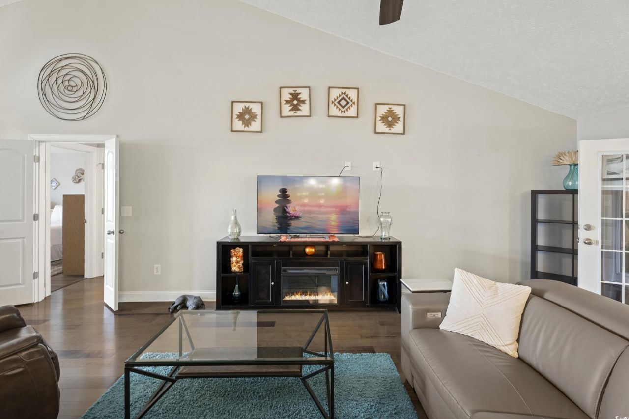 285 Camrose Way Photo 20