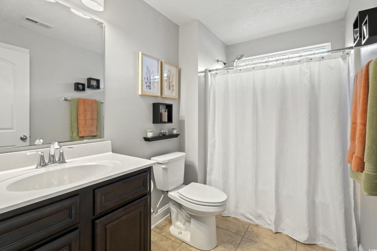 285 Camrose Way Photo 23