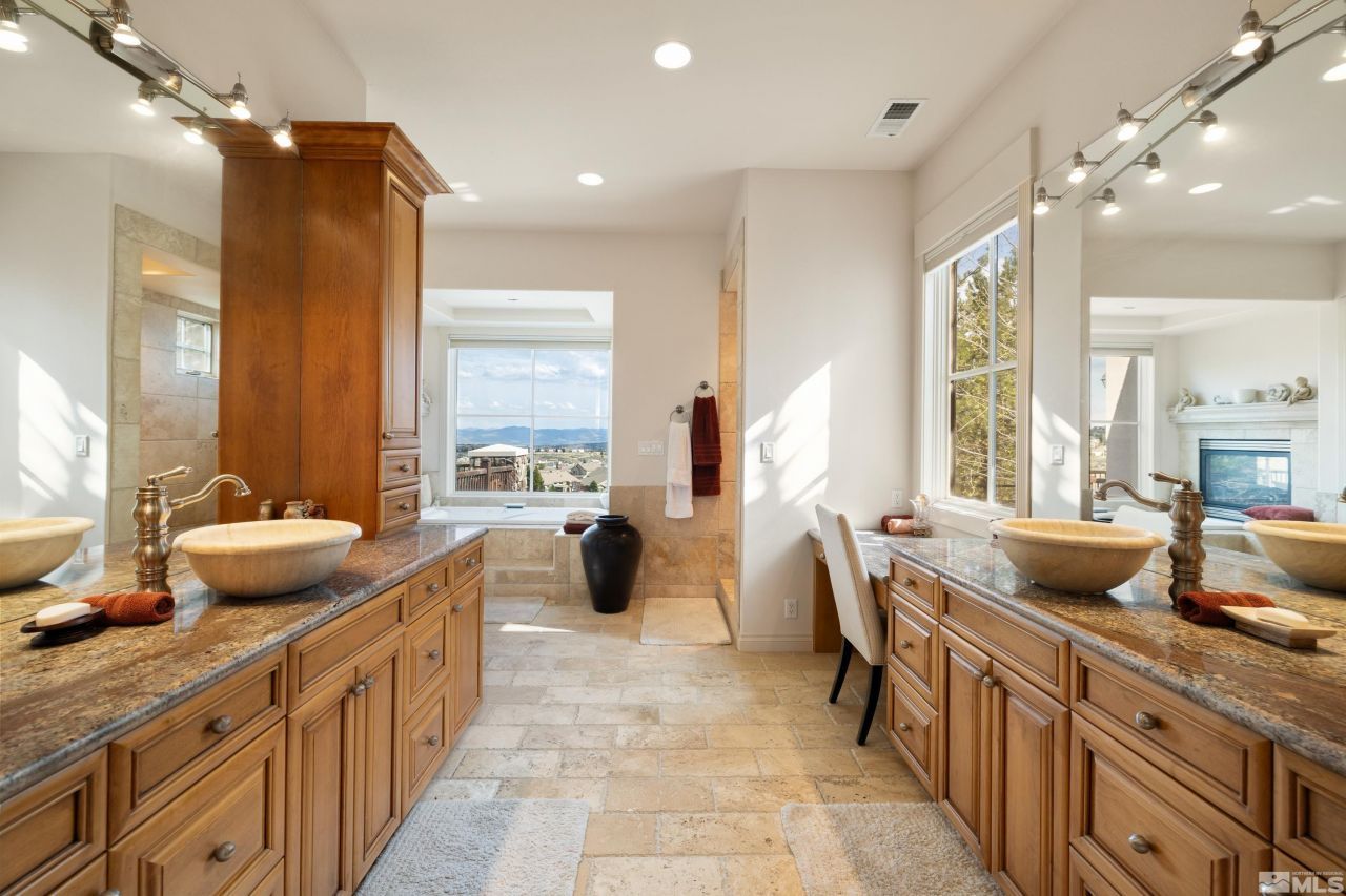 2440 Mountain Spirit Trail, Reno, NV 89523 Photo