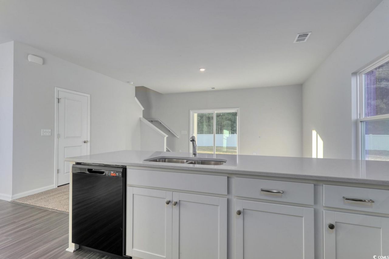 1121 Hainer Place Dr Photo 5