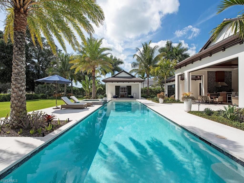 740 Banyan Blvd, Naples, FL 34102 Photo