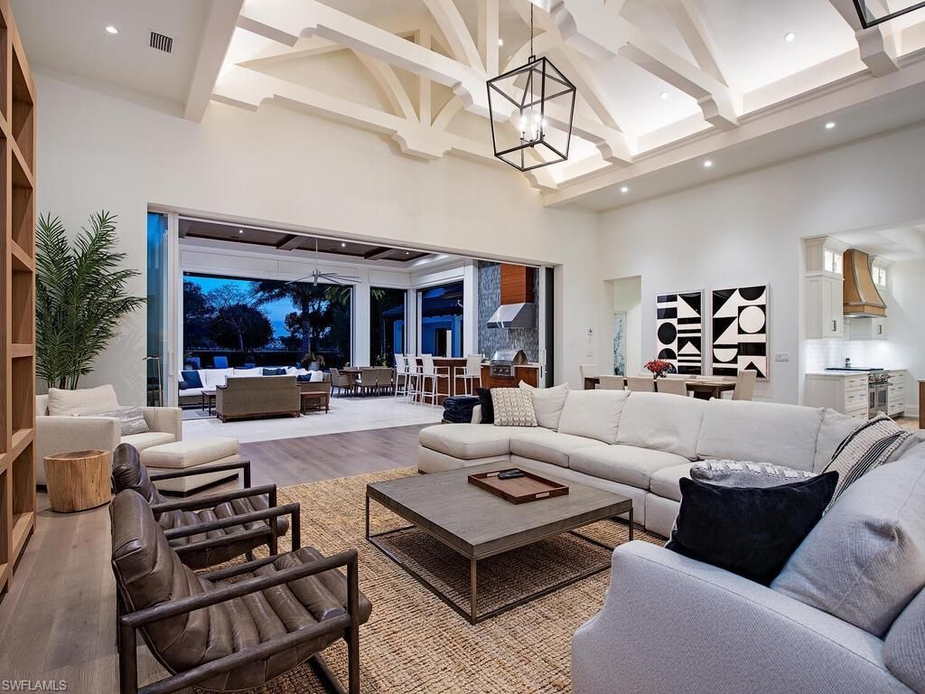 740 Banyan Blvd, Naples, FL 34102 Photo