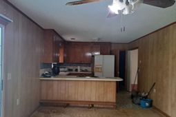 279 Circle Drive photo 4