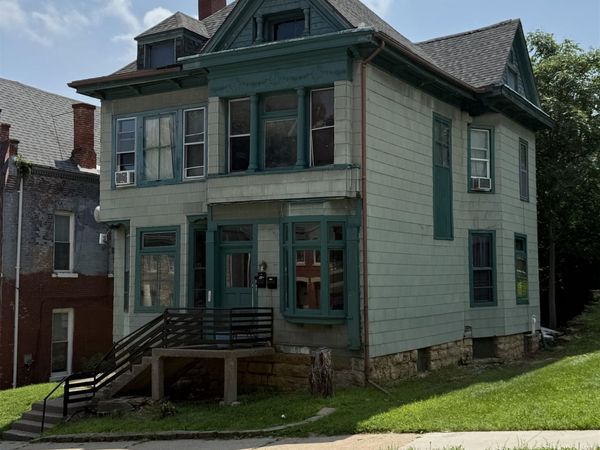 568 Loras Boulevard, Dubuque, IA 52001