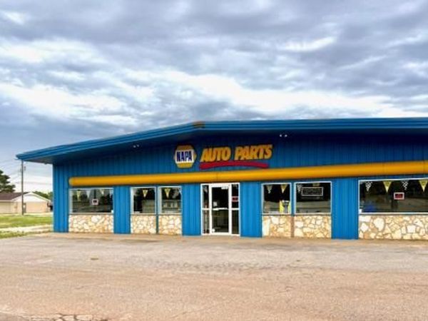 1118 E Main Street, Cordell, OK 73632