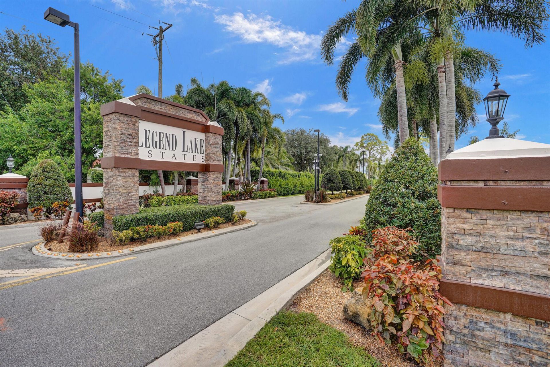 4300 Hunting Trail, Lake Worth, FL 33467 Photo