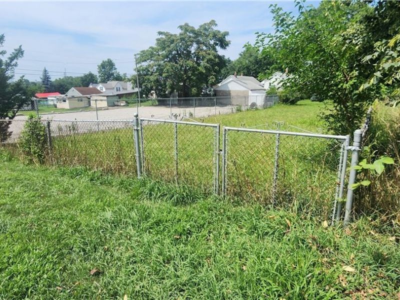 Grand Division Avenue, Cleveland, OH 44125 Photo 5