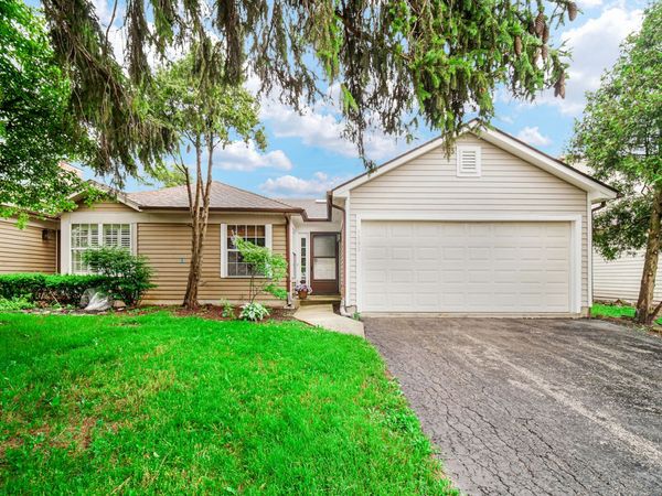 1893 Appaloosa Drive, Naperville, IL 60565