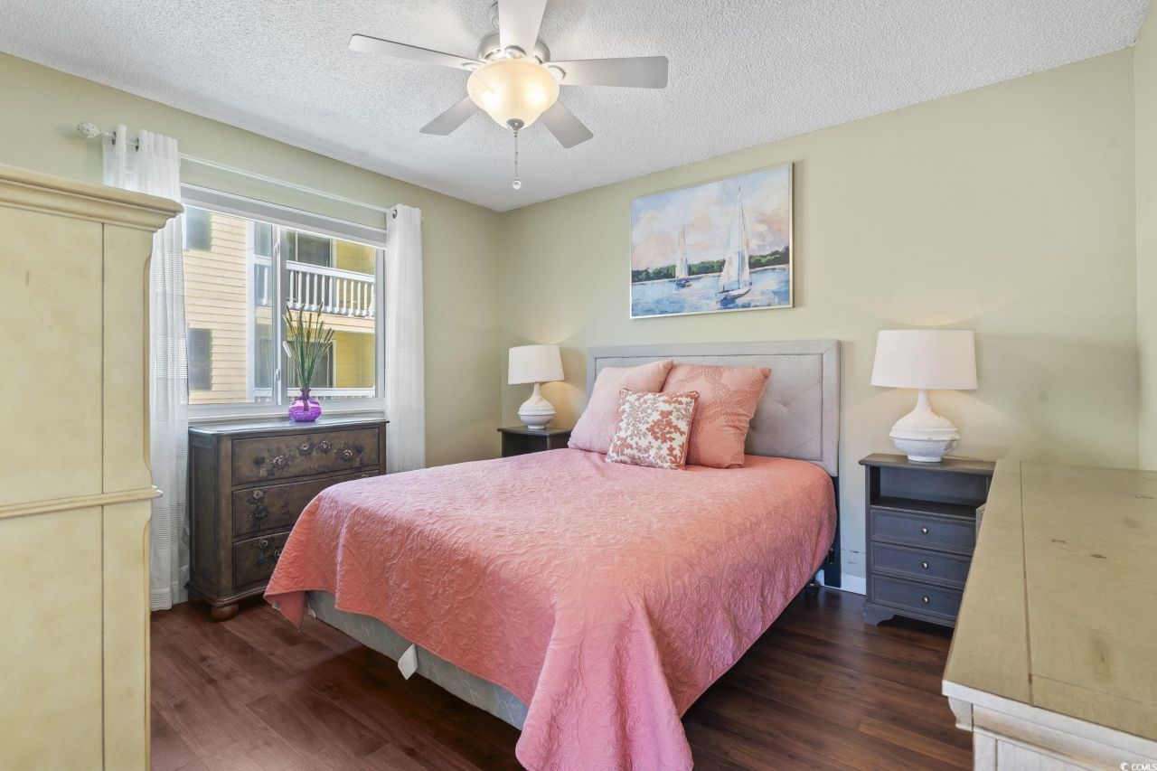 1425 N Waccamaw Dr. Photo 16