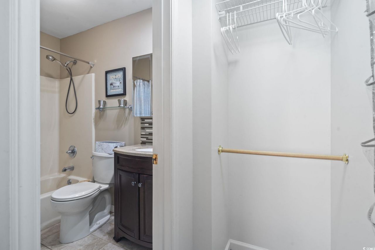 1425 N Waccamaw Dr. Photo 19