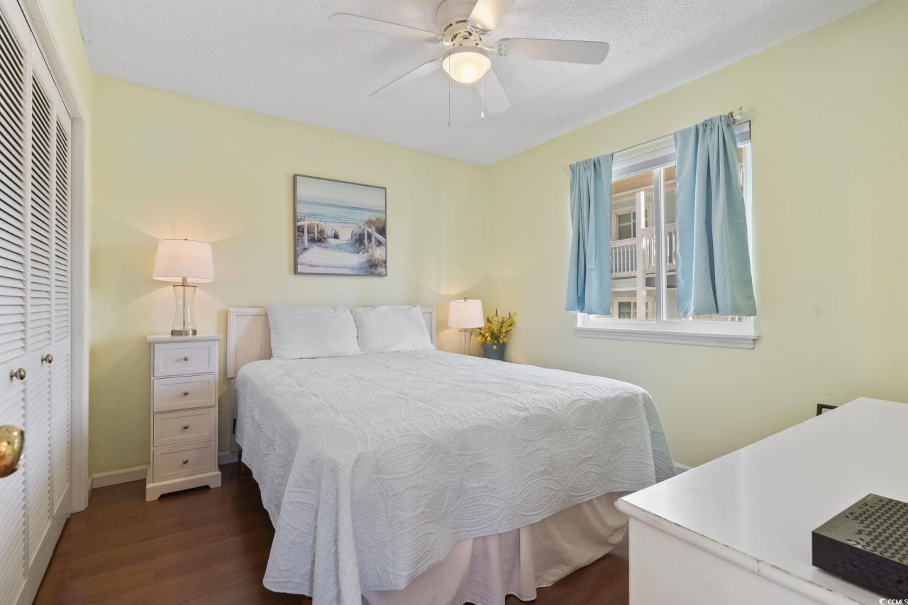 1425 N Waccamaw Dr. Photo 22