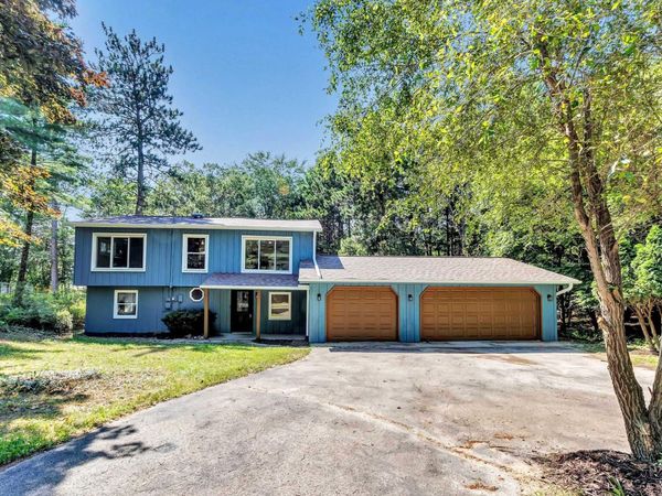 N1835 Cree Ave, Marion, WI 54982