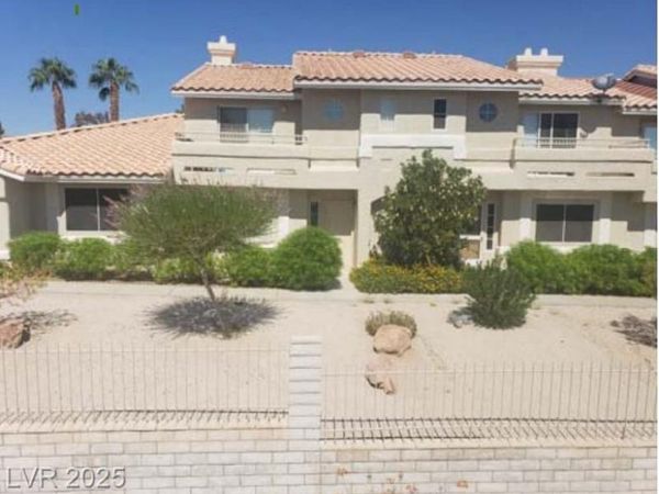 2200 Highpointe Drive, Unit 201, Laughlin, NV 89029