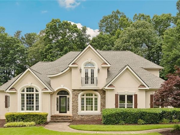 5105 Deerlake Drive, Alpharetta, GA 30005