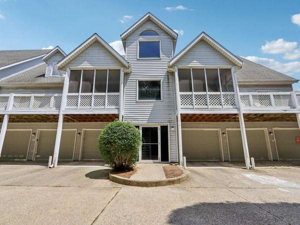 1364 S College Mall Road, Bloomington, IN 47401