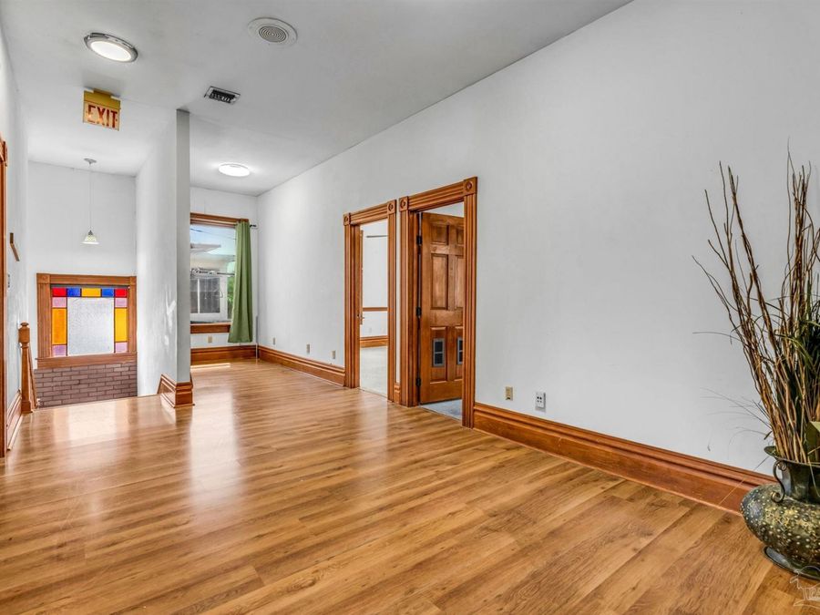 Property Image 37