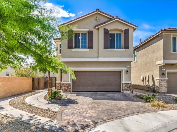 415 Carsin Wayne Court, North Las Vegas, NV 89031