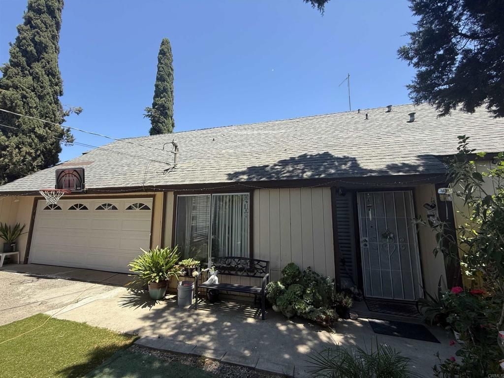 39182 Daily Road Fallbrook, CA 92028