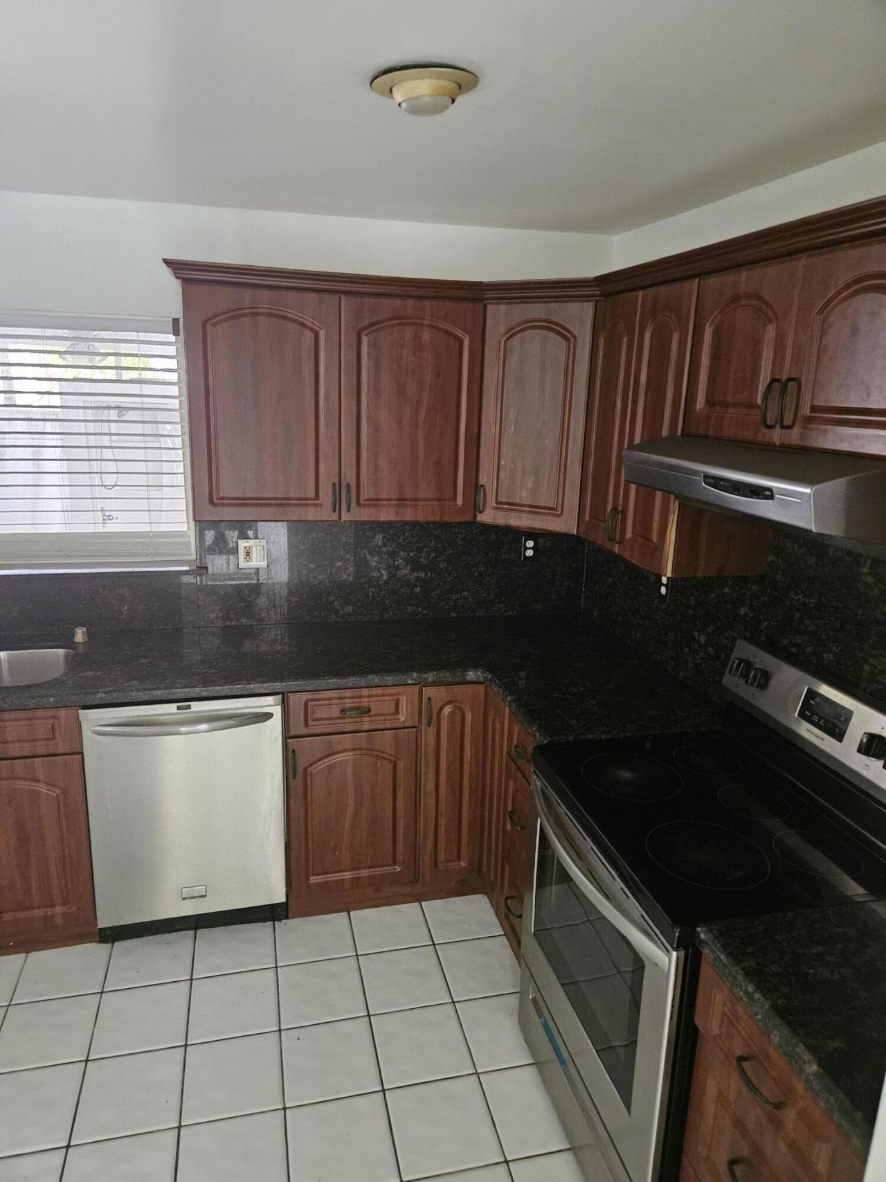 21109 NE 3 Court, Miami, FL 33179 Photo