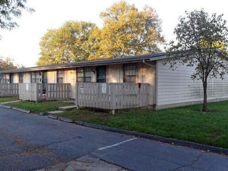 4496 Reinbeau Drive, Columbus, OH 43232 Photo 2