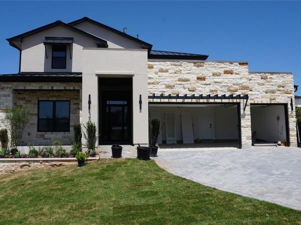 5906 Silent Nova VW, Austin, TX 78730