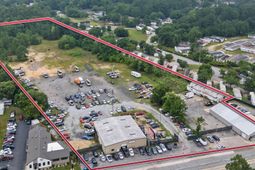 1821 Augusta Road photo 4