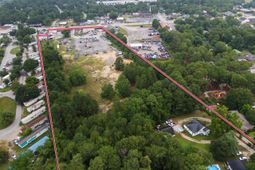 1821 Augusta Road photo 4