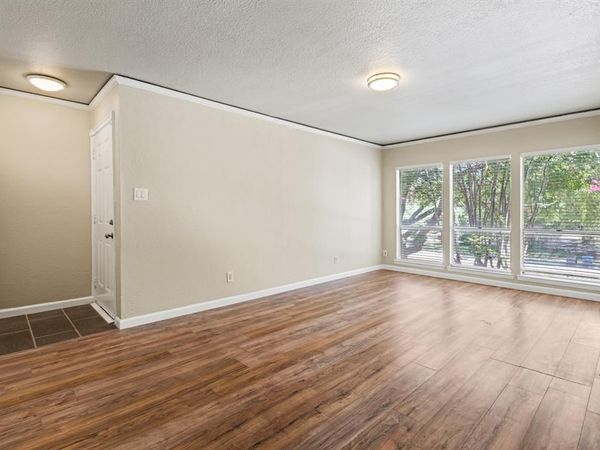 5634 Boca Raton Boulevard, Unit 209, Fort Worth, TX 76112