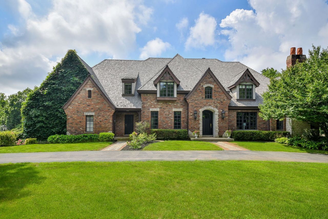 34w791 Army Trail Road, Wayne, IL 60184 Main Photo