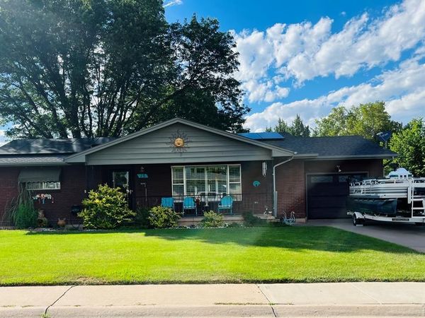 15 Stanford Ave, Pueblo, CO 81005