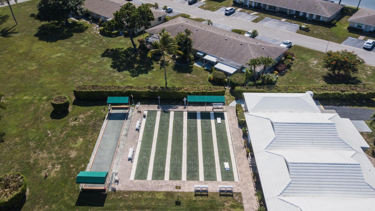 8666 Bella Vista Drive, Unit 111, Boca Raton, FL 33433 Photo