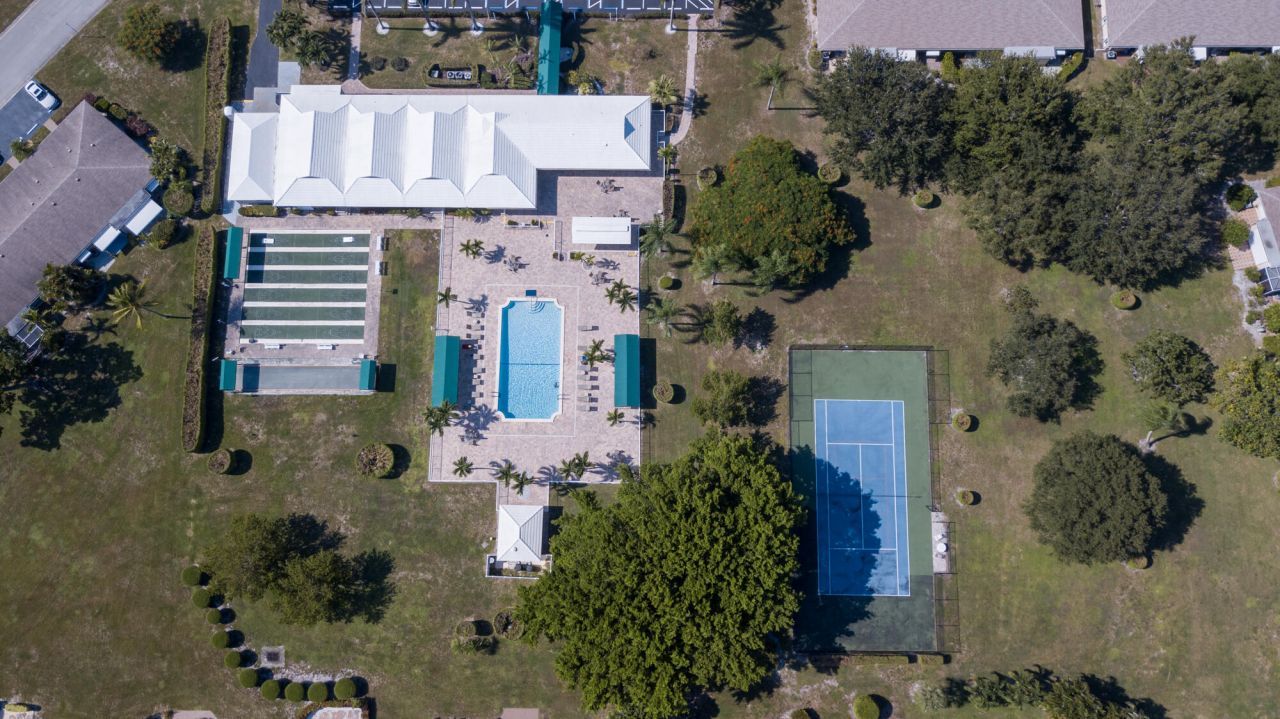 8666 Bella Vista Drive, Unit 111, Boca Raton, FL 33433 Photo