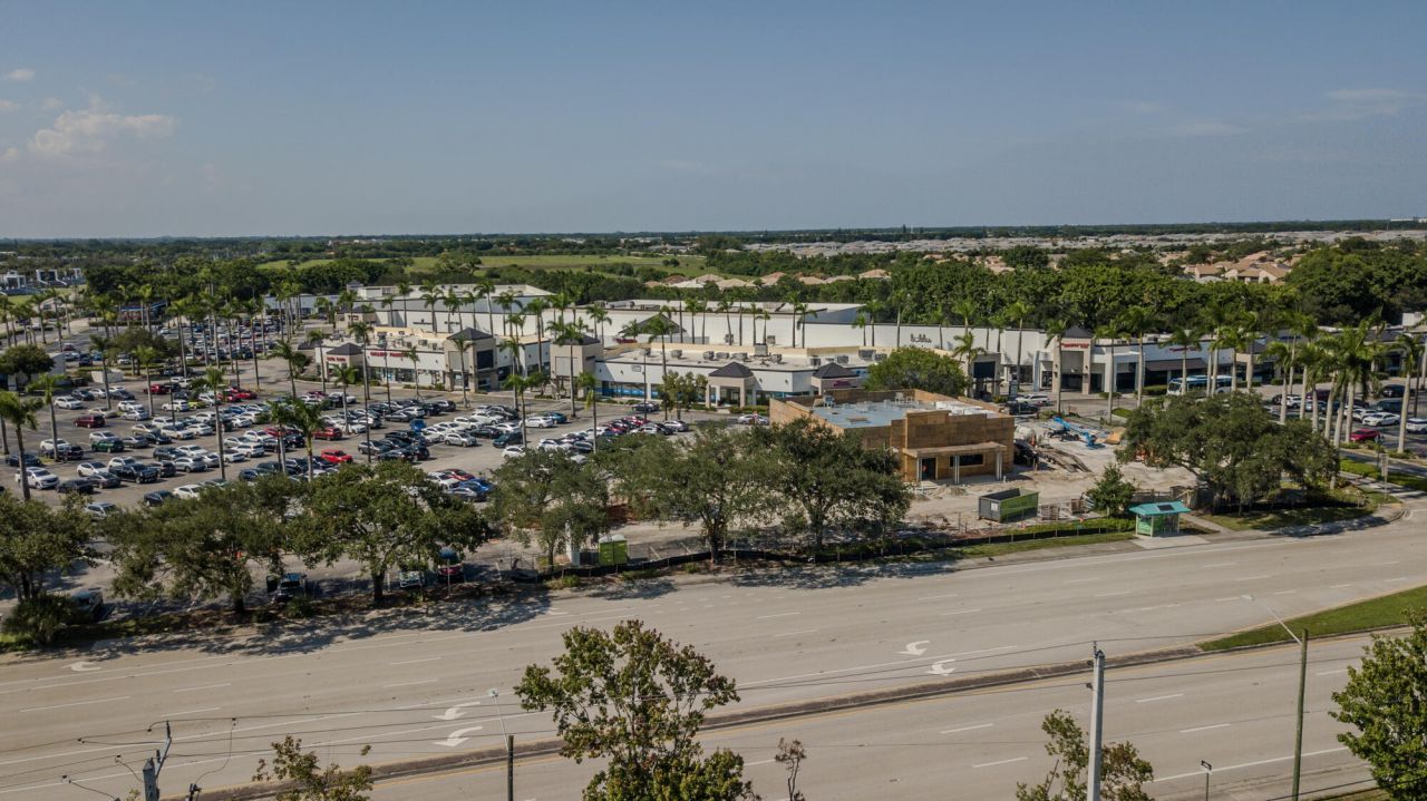 8666 Bella Vista Drive, Unit 111, Boca Raton, FL 33433 Photo