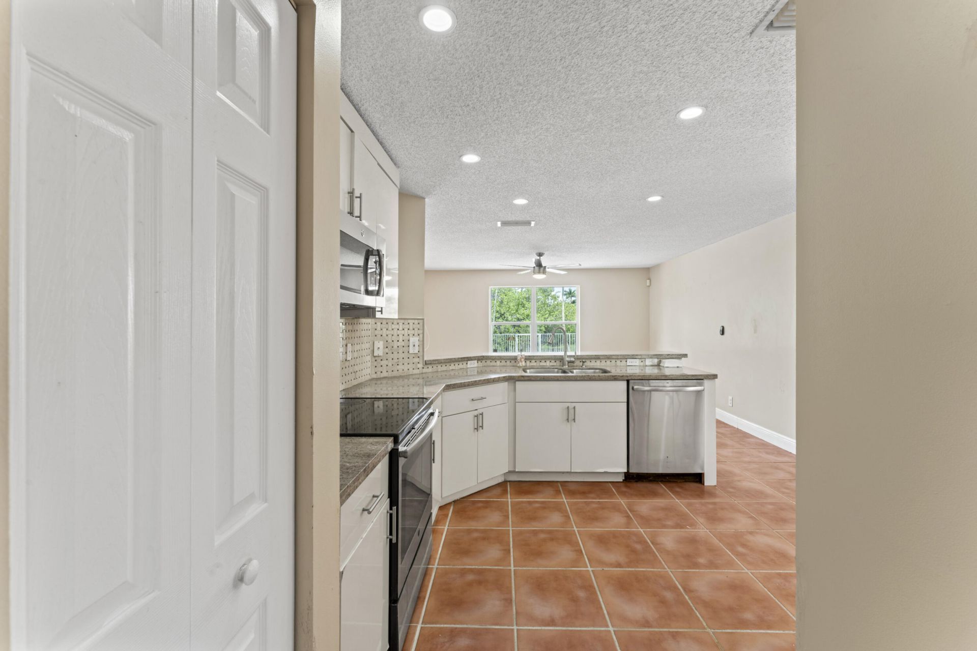 2103 SW 173rd Avenue, Miramar, FL 33029 Photo