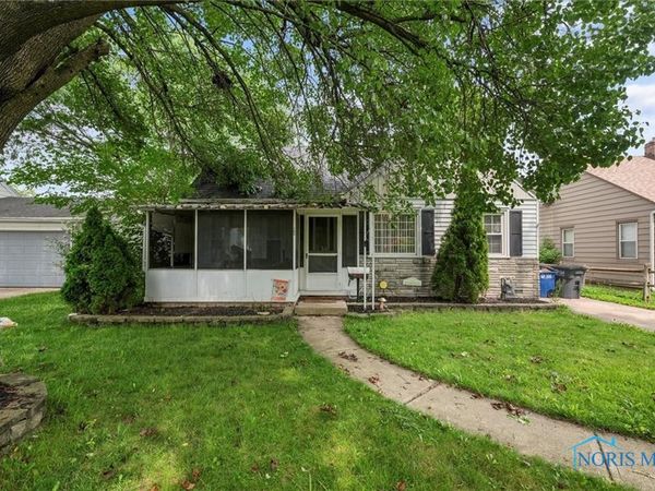 702 Mayfair Boulevard, Toledo, OH 43612
