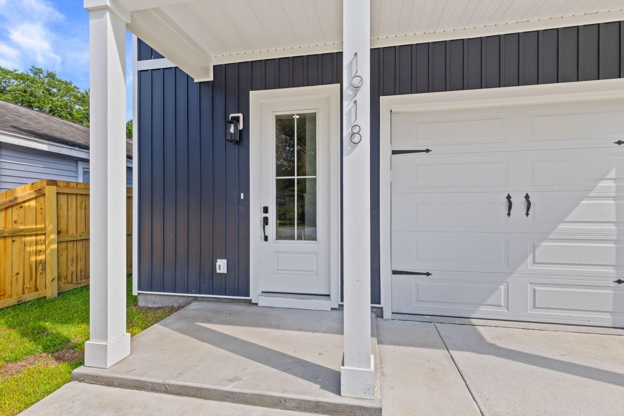 1918 Emden Street Photo 32