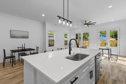 1918 Emden Street photo 4