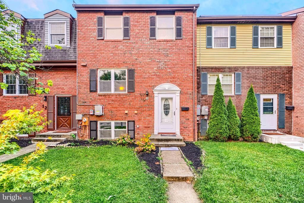 14 Englefield Square, Owings Mills, MD 21117 Main Photo