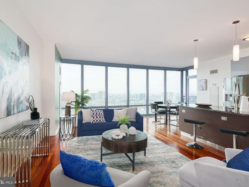 2101 Market Street, Unit 1901, Philadelphia, PA 19103 Main Photo