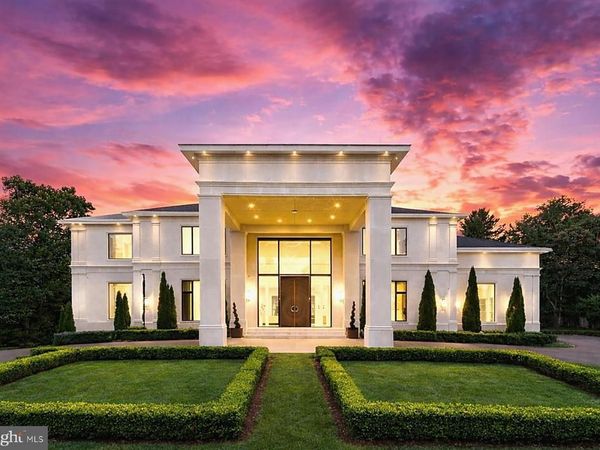 8880 BRADLEY BOULEVARD, BETHESDA, MD 20817