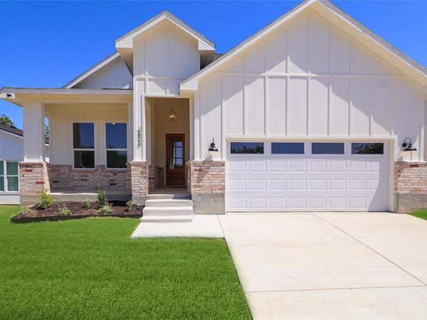 2829 Avenue L, Fort Worth, TX 76105