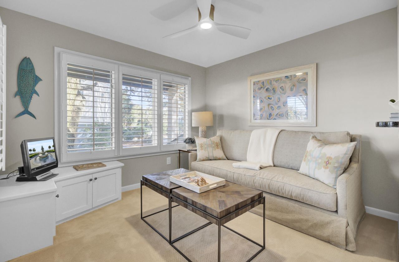 409 Yacht Harbor Court Photo 12