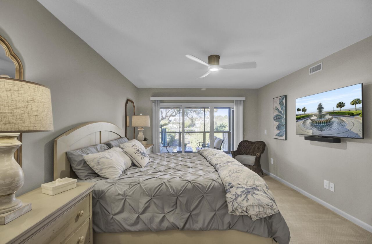 409 Yacht Harbor Court Photo 15