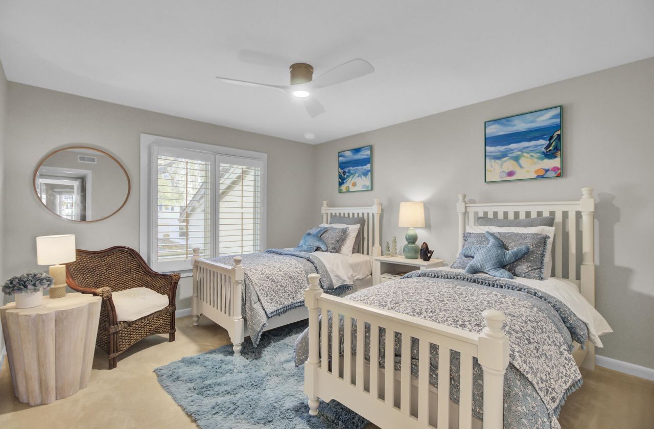 409 Yacht Harbor Court Photo 21