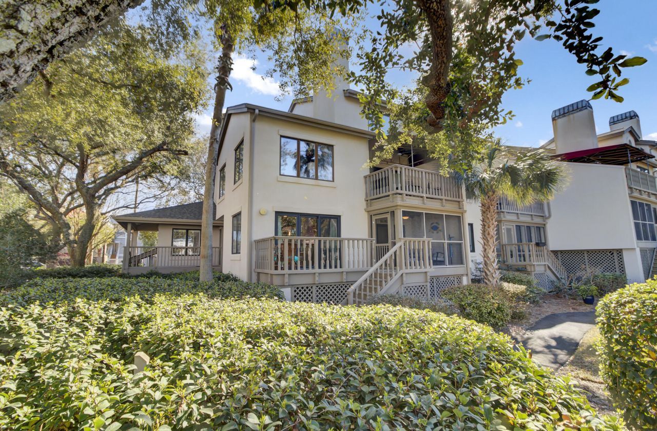 409 Yacht Harbor Court Photo 28