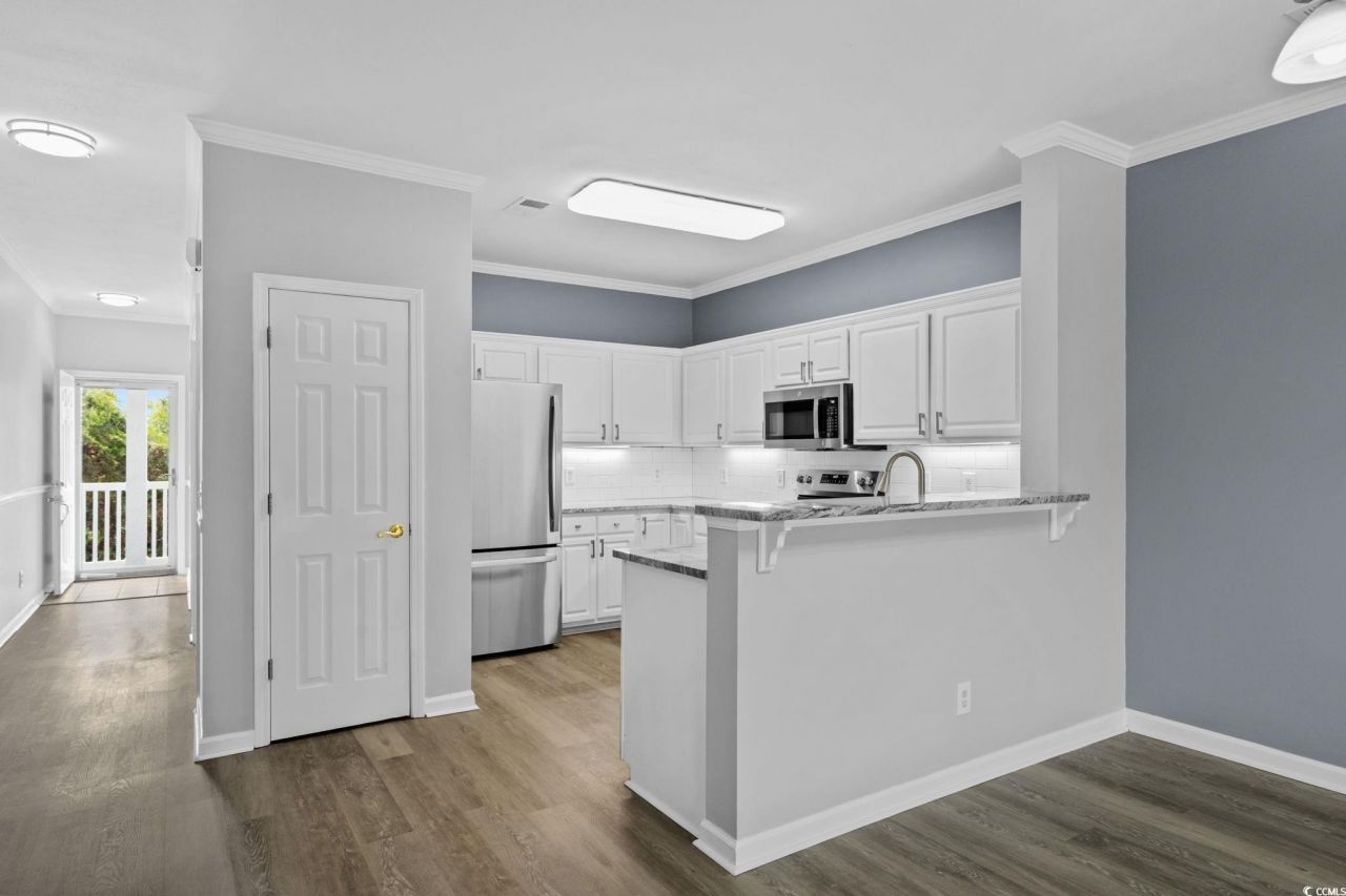 111 Greenside Villas Dr. Photo 12