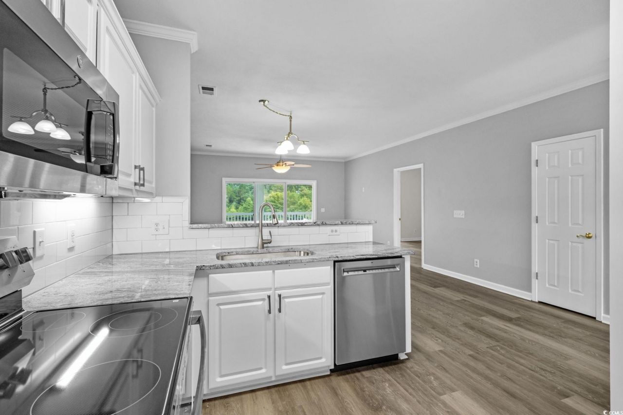 111 Greenside Villas Dr. Photo 16