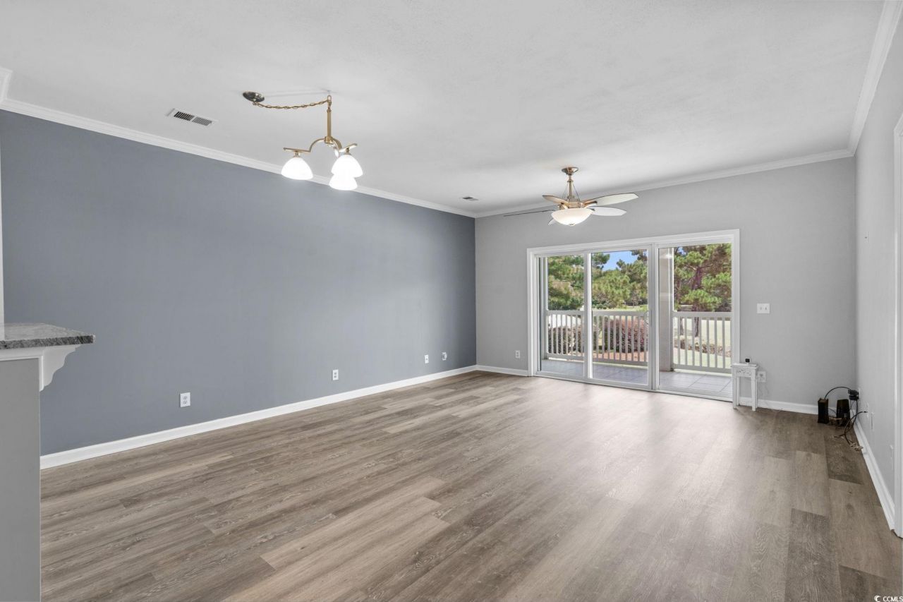 111 Greenside Villas Dr. Photo 5