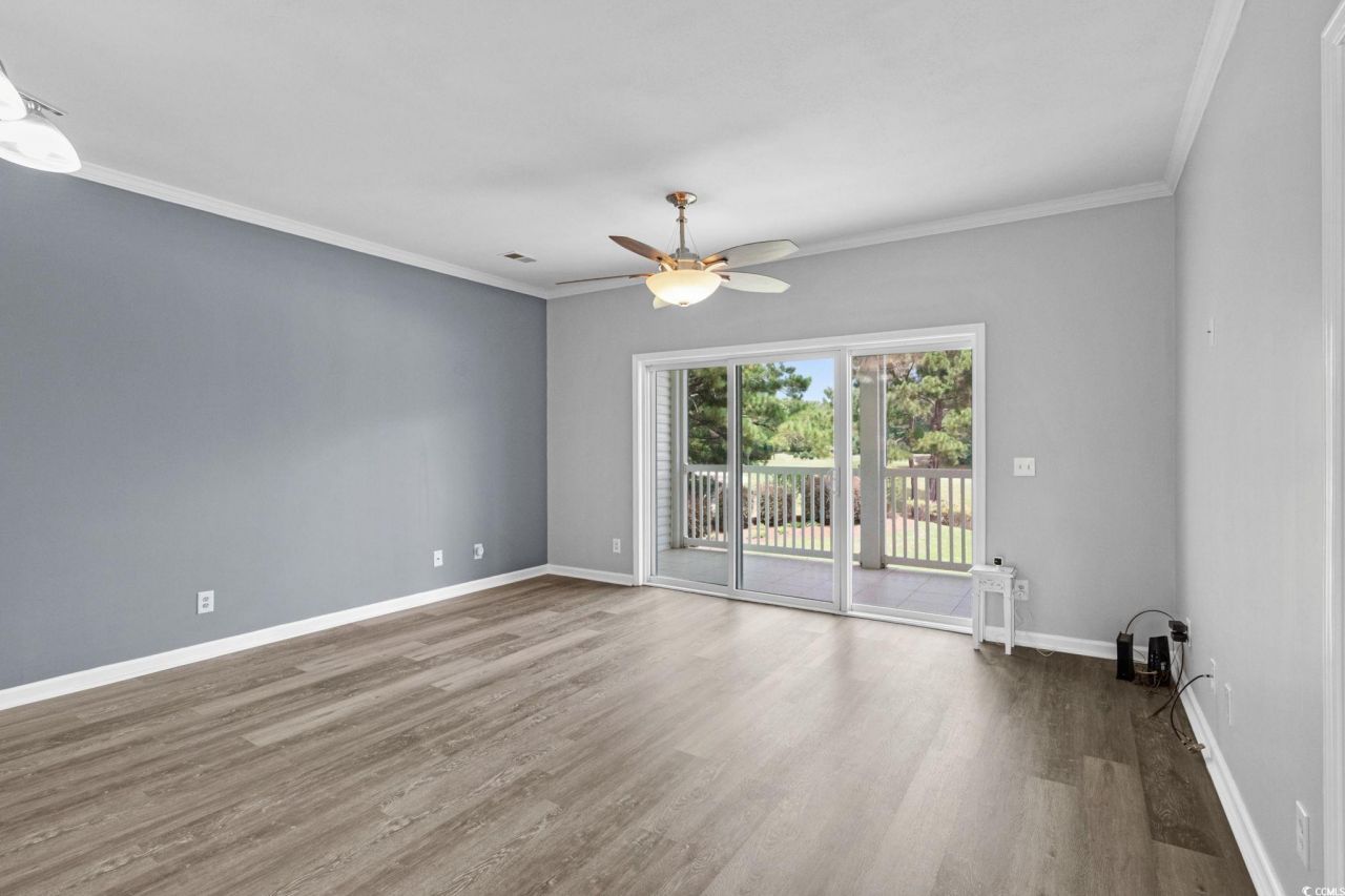 111 Greenside Villas Dr. Photo 6