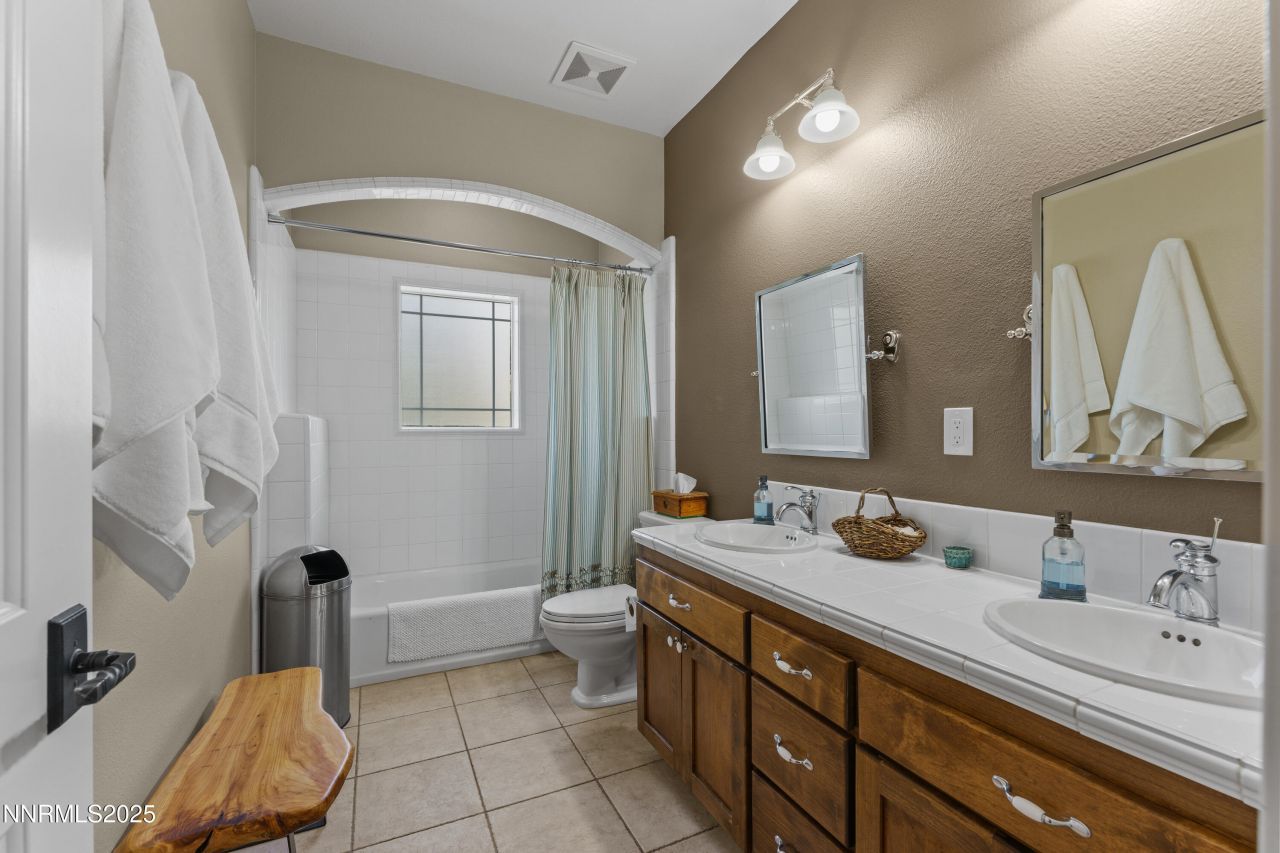 2880 Friar Rock Court, Sparks, NV 89436 Photo